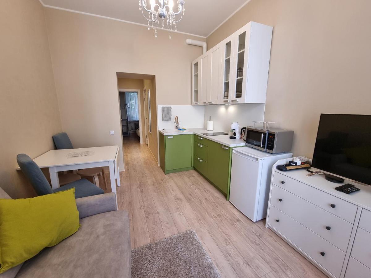 Cosy One Seperate Bedroom Apartment In City Center, Perfect For Family Trip. Riga Extérieur photo